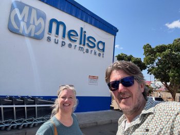 Melisa, onze oude go-to supermarkt. Is er nog!